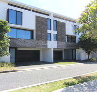 3/26 West Street-CBD Location - New South Wales Tourism 