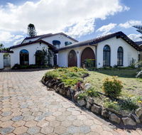 31 Rest Point Absolute Waterfront with Jetty - New South Wales Tourism 