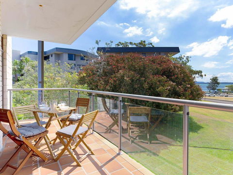4 'Villa Ellisa', 10 Columbia Close - Beautiful Unit With Beautiful Water Views At Little Beach - New South Wales Tourism  0
