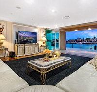 4.5 Million Dollar Surfers Paradise Dream Mansion - New South Wales Tourism 