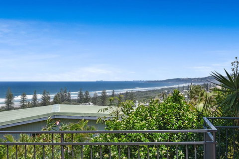 41 Pelican Street, Peregian Beach, Noosa Shire - New South Wales Tourism  2