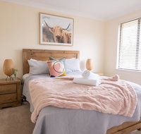 42 Rosemary Lane - Central Orange - Spacious Family Home - Quiet Lane - New South Wales Tourism 