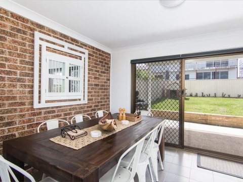 50 Lakeview - New South Wales Tourism  3