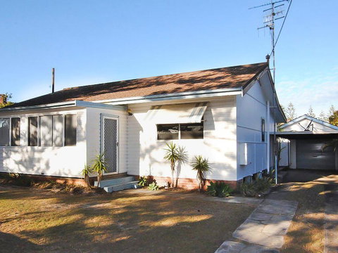 59 Wharf Street Opposite Bowling Club - New South Wales Tourism  0