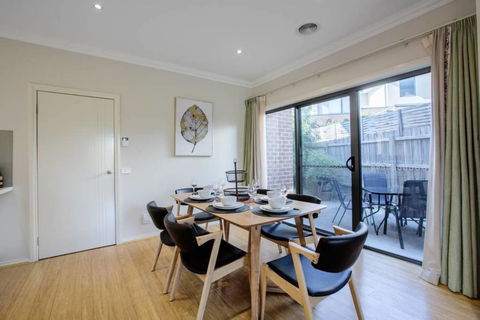 70, Greenbell Doncaster@4Bd3Bth, WestField, Freecarpa - New South Wales Tourism  2