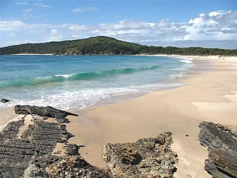 @LIZZIE - New South Wales Tourism  3