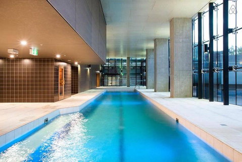A Bright & Airy CBD Apt Next To Southern Cross - New South Wales Tourism  3