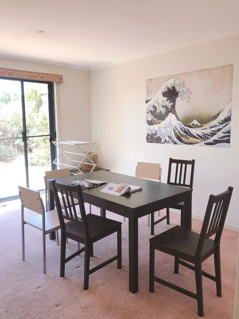 A Clean Private Room, Bruce - New South Wales Tourism  3