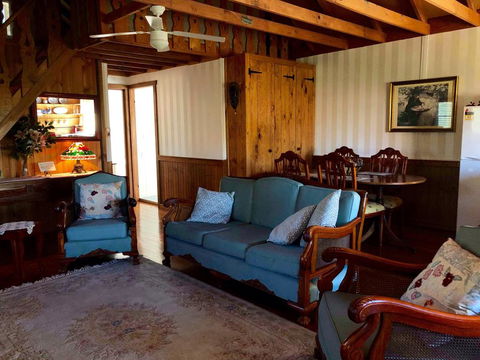 A Country Barn Retreat - New South Wales Tourism  3