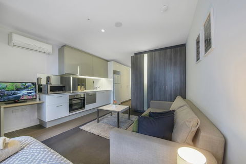 A Cozy & Comfy Studio Next To Southern Cross - New South Wales Tourism  1