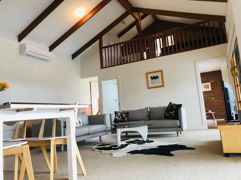 A Home Amongst The Gum Trees - New South Wales Tourism  1