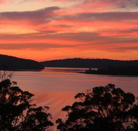 A Lakehouse Escape - New South Wales Tourism 