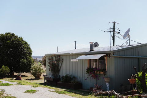 A Lismar Lodge Cottage - New South Wales Tourism  2