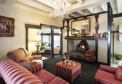 A Loft In The Mill Boutique Accommodation - New South Wales Tourism  2