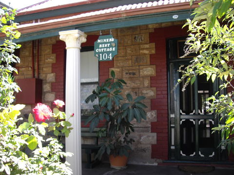 A Miner's Rest - New South Wales Tourism  2