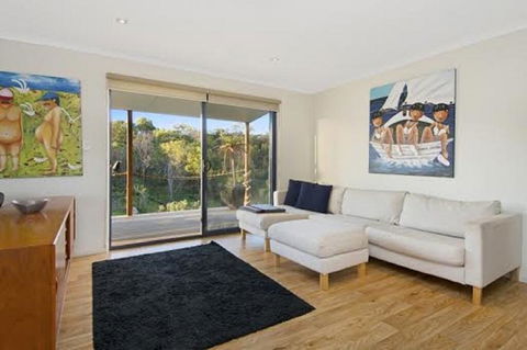 A One One Two At Island Beach - New South Wales Tourism  3