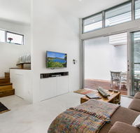 A PERFECT STAY - Studio 9 - New South Wales Tourism 