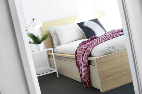 A Stylish CBD Apartment With A Stunning View - New South Wales Tourism  2