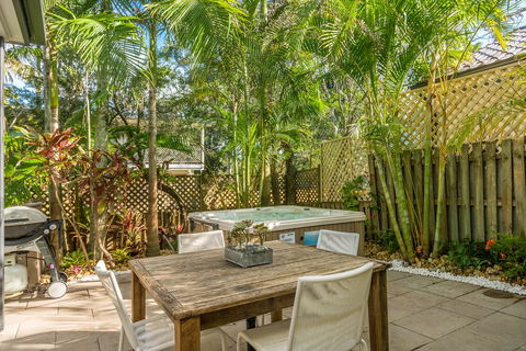 A Top Spot - New South Wales Tourism  1