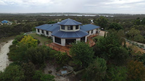 A Tranquil Retreat - New South Wales Tourism  0
