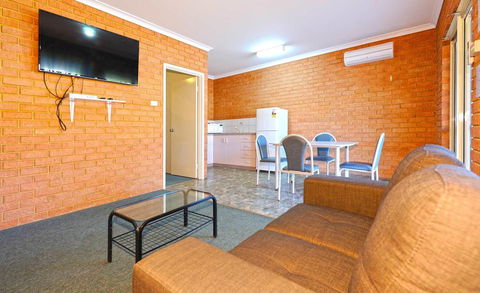 Abrolhos Reef Lodge - New South Wales Tourism  3