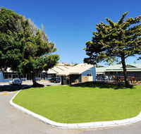 Abrolhos Reef Lodge - New South Wales Tourism 