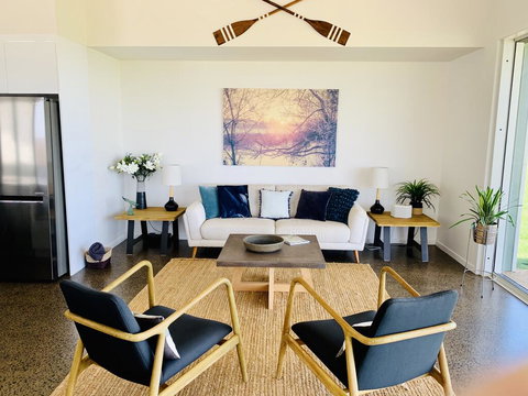 Absolute Beachfront & Secluded New Home - New South Wales Tourism  3