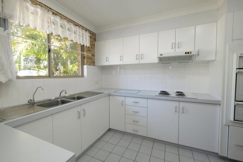 ACACIA - WEEKLY ONLY - New South Wales Tourism  2
