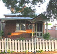 Acacia Cottage on Peel Bathurst - New South Wales Tourism 