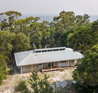 Acacia Lakehouse - The lake at your doorstep - New South Wales Tourism 