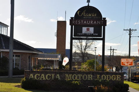 Acacia Motor Lodge - New South Wales Tourism  0