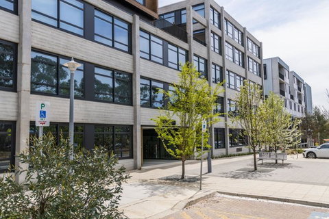 Accommodate Canberra - Warehouse - New South Wales Tourism  2