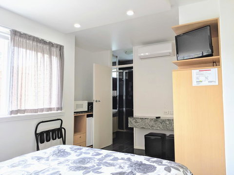 Acland Street Studio Apartment FREE PARKING - New South Wales Tourism  0