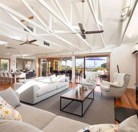 Acqua Vista - water view fireplace walk to beach - New South Wales Tourism 