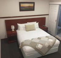 Across Country Motel and Serviced Apartments - New South Wales Tourism 