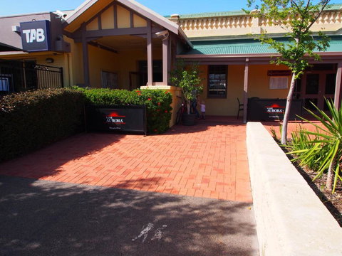 Dongara Hotel Motel - New South Wales Tourism  0