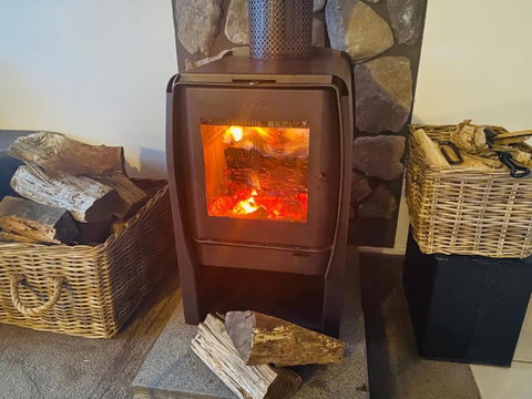 ELM Accommodation - Merrijig - New South Wales Tourism  1