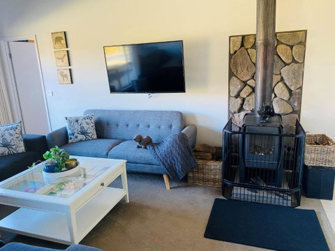 ELM Accommodation - Merrijig - New South Wales Tourism  3
