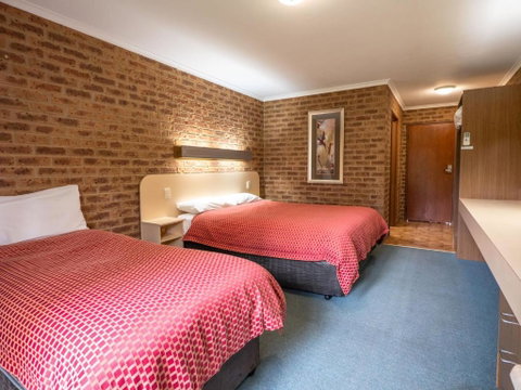 Eildon Parkview Motor Inn Room 7 - New South Wales Tourism  4