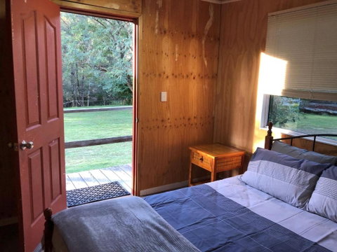Emu Creek Retreat - New South Wales Tourism  1
