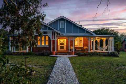 Experience The Charm Of Little Plains Homestead - New South Wales Tourism  3