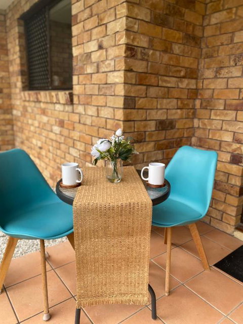 Fabulous Canal-front Unit In Mooloolaba - New South Wales Tourism  3