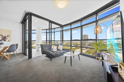 Fabulous View Apartment In Sydney Olympic Park - New South Wales Tourism  3