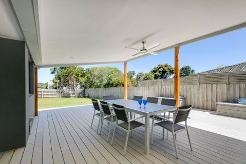 Fairway Views Close To Beach Pet Friendly - New South Wales Tourism  0