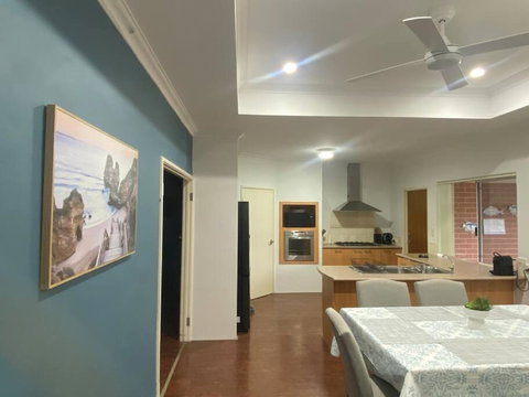 Falcon Estuary Escape - New South Wales Tourism  2