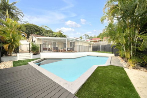 Family Escape Serene Oasis With Pool And AC - New South Wales Tourism  0