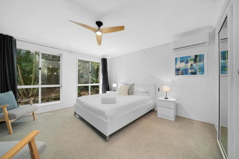 Family Escape Serene Oasis With Pool And AC - New South Wales Tourism  2