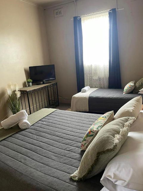 FEDERAL HOTEL QUIRINDi - New South Wales Tourism  1