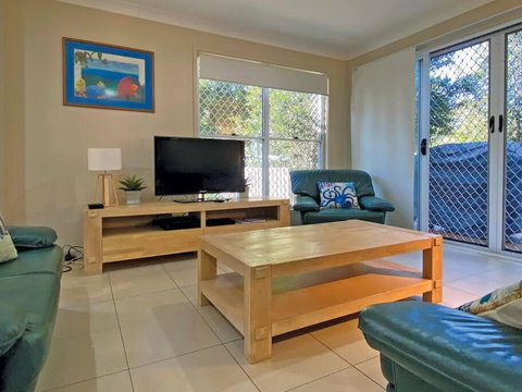 FLIP FLOP INN - New South Wales Tourism  1