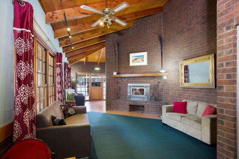 Goldfields Motel - New South Wales Tourism  4